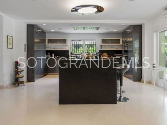 Villa en venta en Reyes y Reinas | Teseo Estate