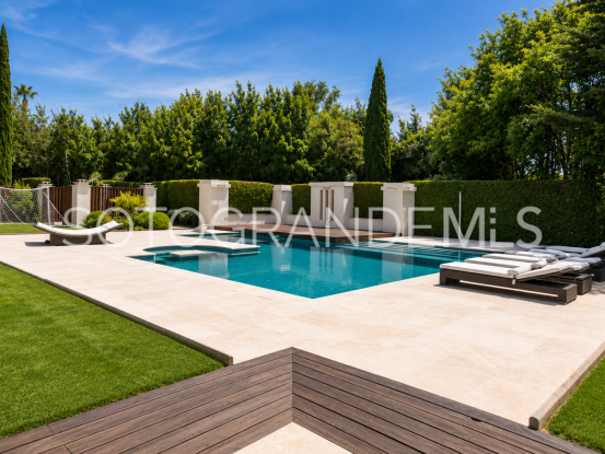 Villa en venta en Reyes y Reinas | Teseo Estate