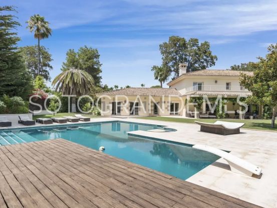 Villa in Kings & Queens for sale | Teseo Estate
