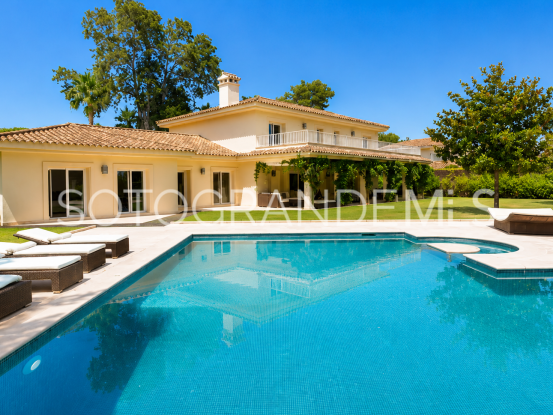 Villa en venta en Reyes y Reinas | Teseo Estate