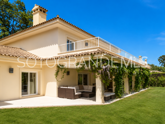 Villa en venta en Reyes y Reinas | Teseo Estate