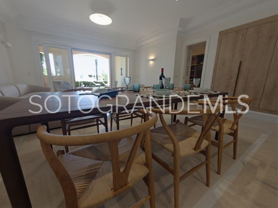 Ribera del Gurami, Marina de Sotogrande, apartamento en venta | Teseo Estate