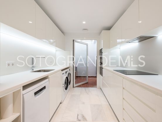 Los Lacasitos 4 bedrooms town house | Teseo Estate