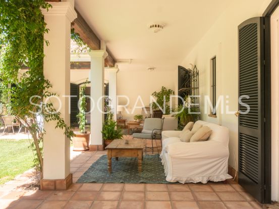 For sale villa in Zona C with 4 bedrooms | Teseo Estate