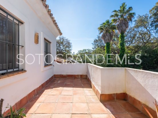 For sale villa in Zona C with 4 bedrooms | Teseo Estate