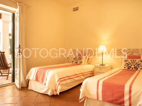 For sale villa in Zona C with 4 bedrooms | Teseo Estate