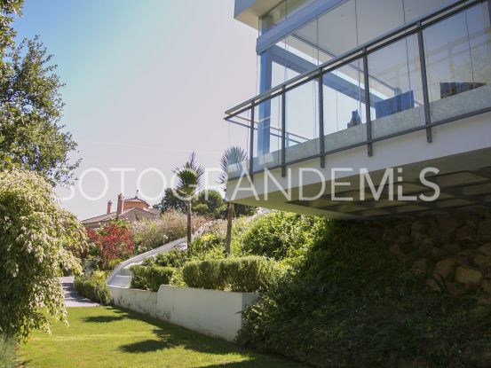 Zona E, Sotogrande, villa en venta con 6 dormitorios | Teseo Estate