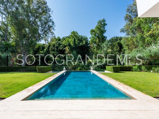 Villa for sale in Zona F, Sotogrande Alto | Teseo Estate