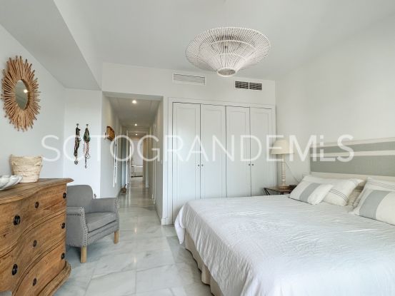 Apartment with 4 bedrooms for sale in El Polo de Sotogrande, Sotogrande Costa | Teseo Estate