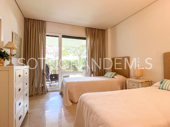 For sale 2 bedrooms apartment in Ribera del Marlin, Sotogrande Marina | Teseo Estate