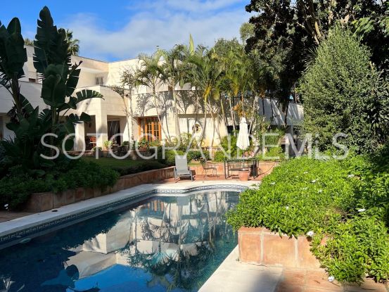 For sale Zona A villa with 4 bedrooms | Teseo Estate
