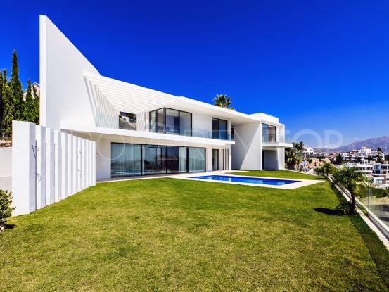Villa for sale in Capanes Sur with 5 bedrooms | Panorama