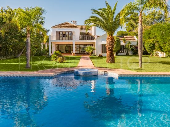 For sale villa in Guadalmina Baja with 6 bedrooms | Panorama