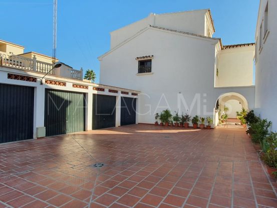 For sale town house in Estepona | Inmobiliaria Alvarez