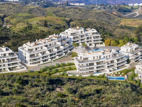 For sale apartment with 2 bedrooms in Calanova Golf, Mijas Costa | Villa Noble