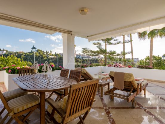 Apartamento planta baja en venta con 3 dormitorios en Monte Paraiso Country Club, Marbella Golden Mile | Villa Noble