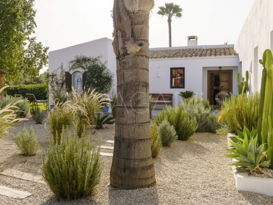 For sale villa with 7 bedrooms in Guadalmina Alta, San Pedro de Alcantara | Villa Noble