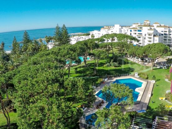 Comprar apartamento con 3 dormitorios en Playas del Duque, Marbella - Puerto Banus | Banus Property