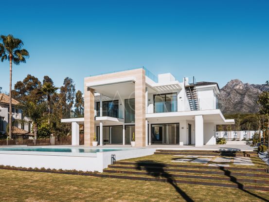 For sale Altos de Puente Romano villa with 6 bedrooms | Drumelia Real Estates