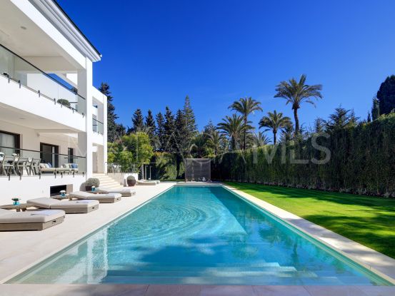 For sale 6 bedrooms villa in Guadalmina Baja, San Pedro de Alcantara | Drumelia Real Estates