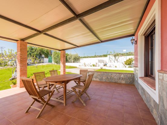 Villa con 3 dormitorios en venta en El Padron, Estepona | Bromley Estates