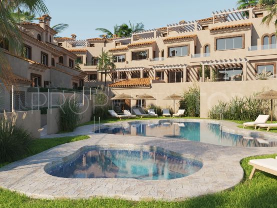 Town house for sale in Estepona with 3 bedrooms | Bromley Estates