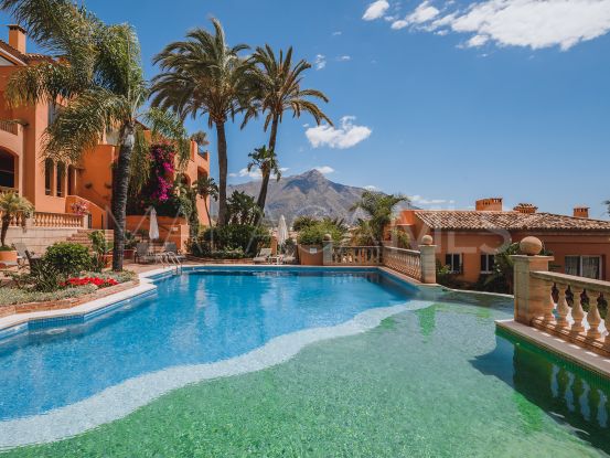 Les Belvederes, Nueva Andalucia, atico duplex con 3 dormitorios en venta | FM Properties Realty Group
