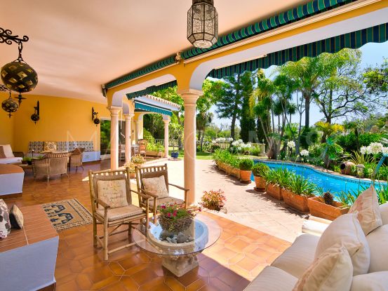 Villa en venta de 5 dormitorios en Mirador del Paraiso, Benahavis | FM Properties Realty Group