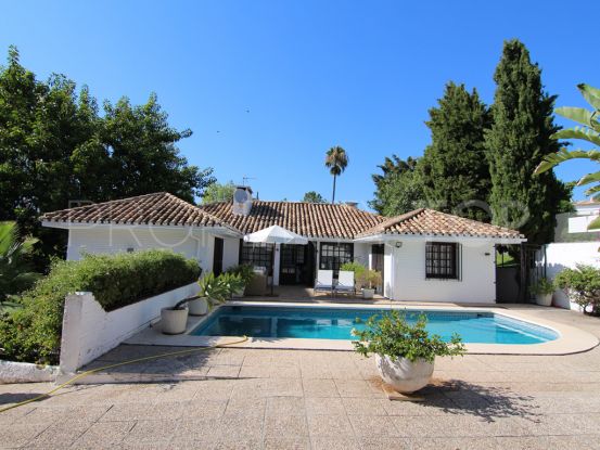 4 bedrooms Guadalmina Alta villa for sale | House & Country Real Estate
