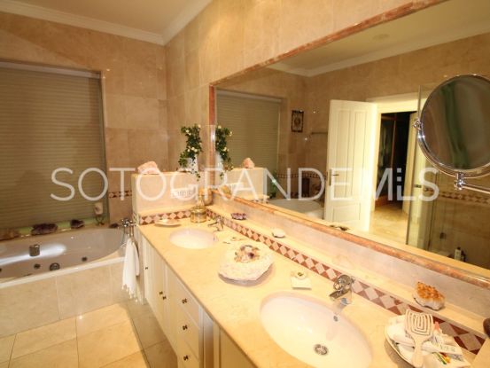 For sale villa in Zona F, Sotogrande Alto | BM Property Consultants