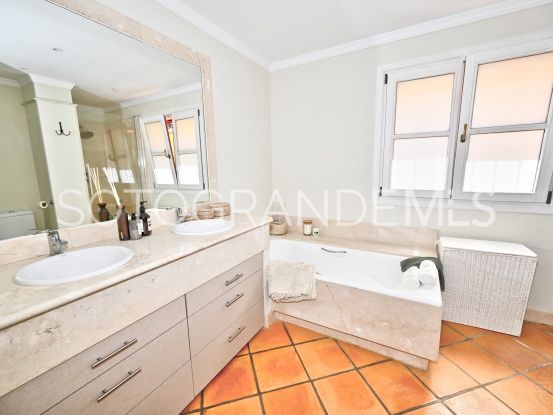 Adosado de 3 dormitorios a la venta en Almenara Golf, Sotogrande Alto | BM Property Consultants