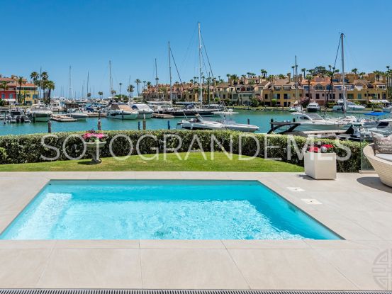 For sale apartment with 4 bedrooms in Pier, Sotogrande Marina | BM Property Consultants