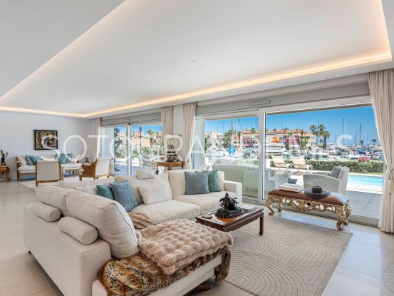 For sale apartment with 4 bedrooms in Pier, Sotogrande Marina | BM Property Consultants