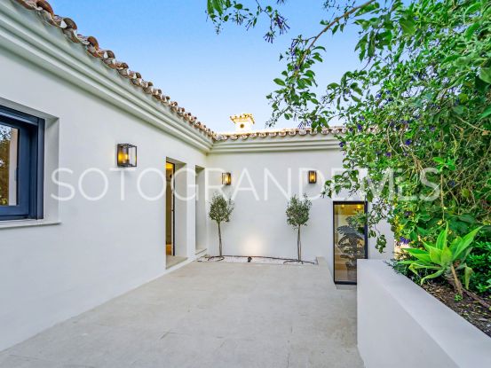 5 bedrooms villa in Zona B for sale | BM Property Consultants