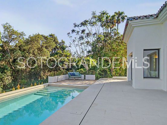 5 bedrooms villa in Zona B for sale | BM Property Consultants
