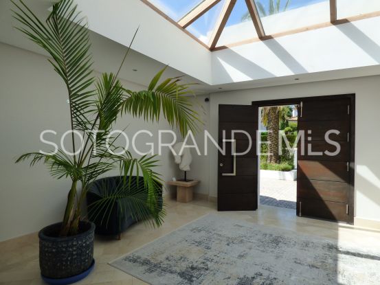 Villa for sale in Zona C, Sotogrande | BM Property Consultants