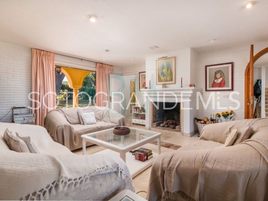 Villa en venta en Zona A con 4 dormitorios | BM Property Consultants