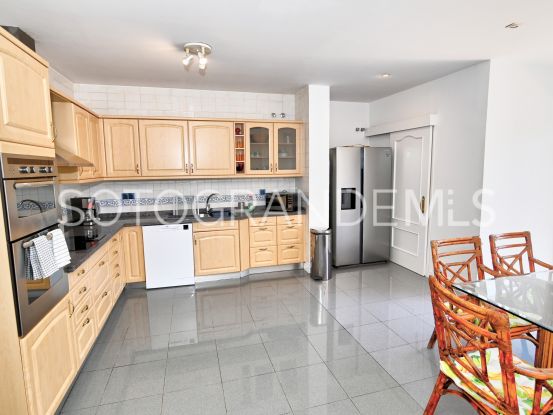 Comprar villa de 5 dormitorios en Zona B, Sotogrande Costa | BM Property Consultants