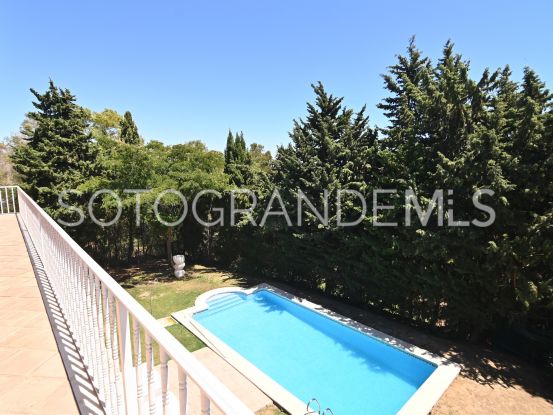 Comprar villa de 5 dormitorios en Zona B, Sotogrande Costa | BM Property Consultants