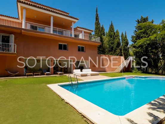 Comprar villa de 5 dormitorios en Zona B, Sotogrande Costa | BM Property Consultants