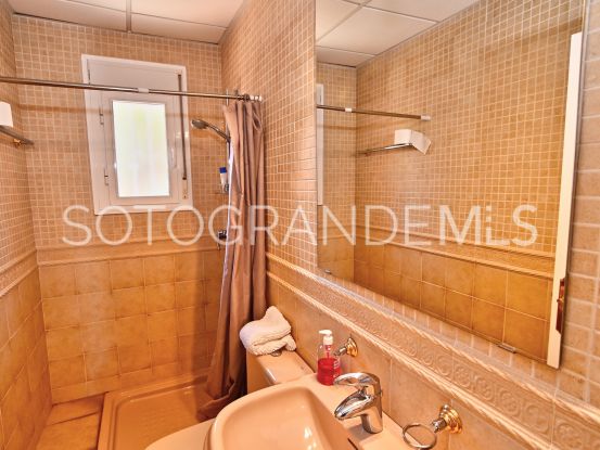 Comprar villa de 5 dormitorios en Zona B, Sotogrande Costa | BM Property Consultants