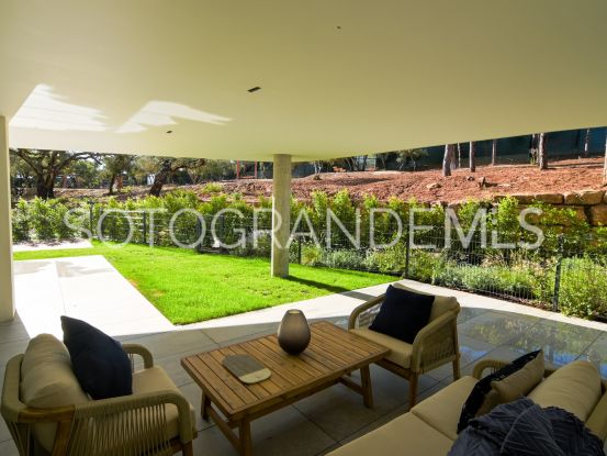 Comprar apartamento planta baja de 3 dormitorios en La Reserva | BM Property Consultants