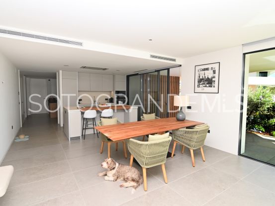 Comprar apartamento planta baja de 3 dormitorios en La Reserva | BM Property Consultants