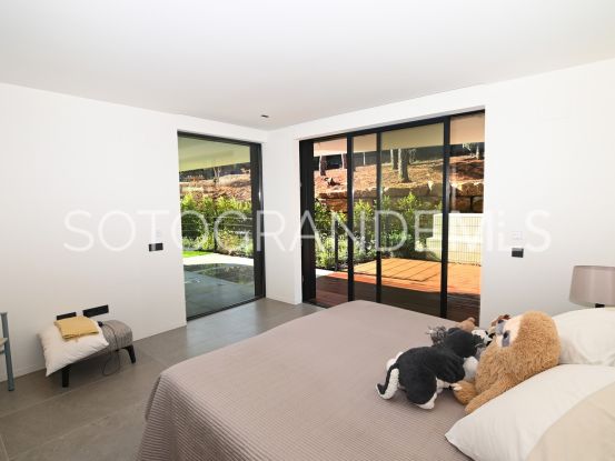 Comprar apartamento planta baja de 3 dormitorios en La Reserva | BM Property Consultants