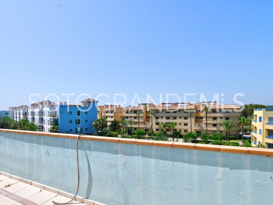 Isla Carey, Ático a la venta de 5 dormitorios | BM Property Consultants
