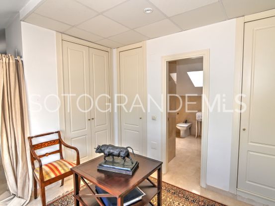 Isla Carey, Ático a la venta de 5 dormitorios | BM Property Consultants