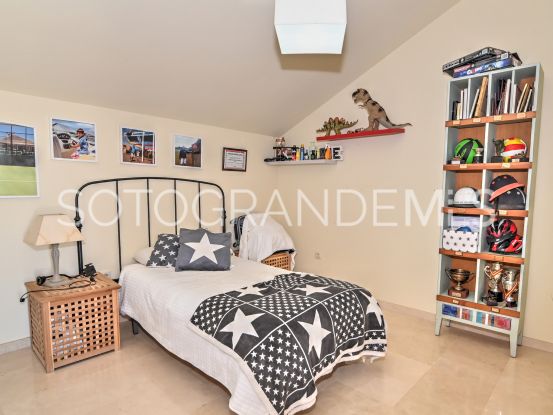 Isla Carey, Ático a la venta de 5 dormitorios | BM Property Consultants