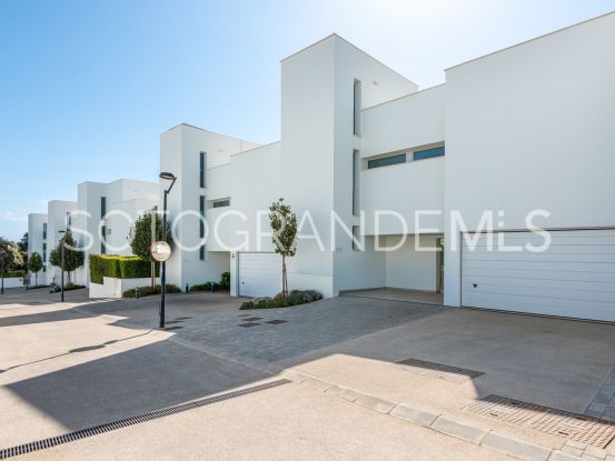 Se vende adosado en La Finca | BM Property Consultants