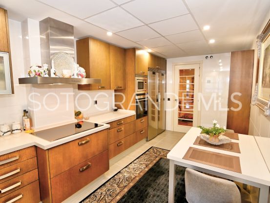 Apartamento en venta en Sotogrande Alto de 3 dormitorios | BM Property Consultants