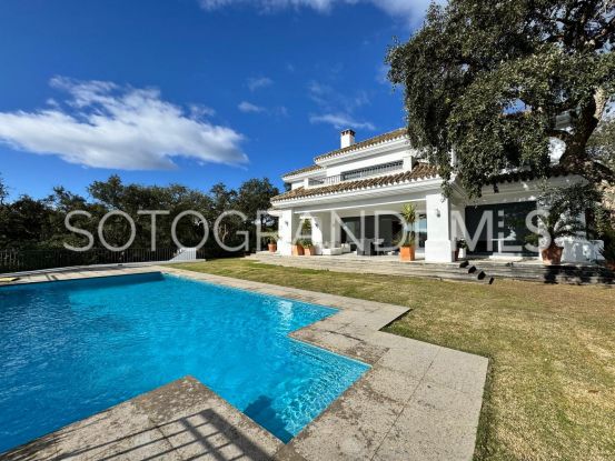 For sale villa in Los Altos de Valderrama with 5 bedrooms | BM Property Consultants